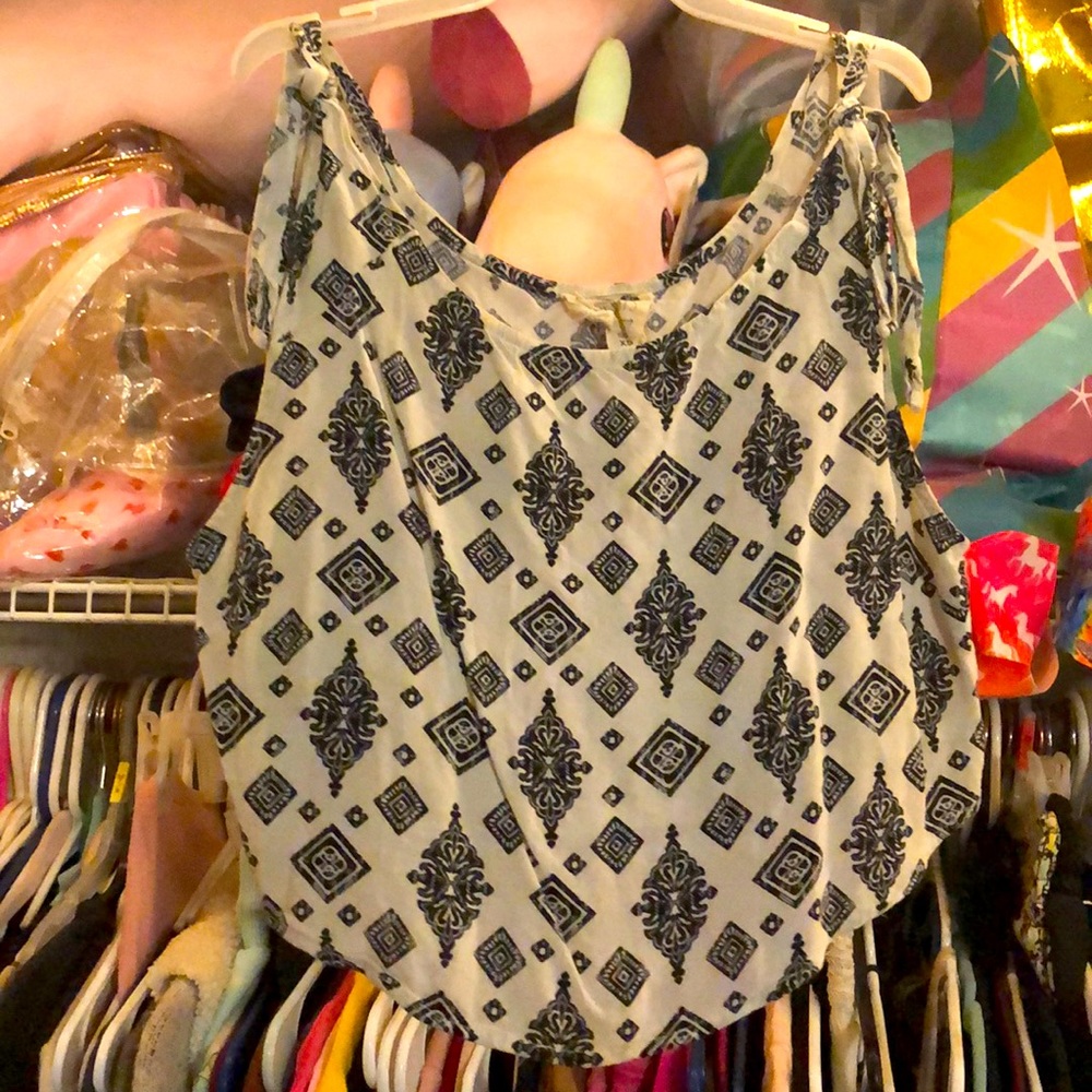 Crop top